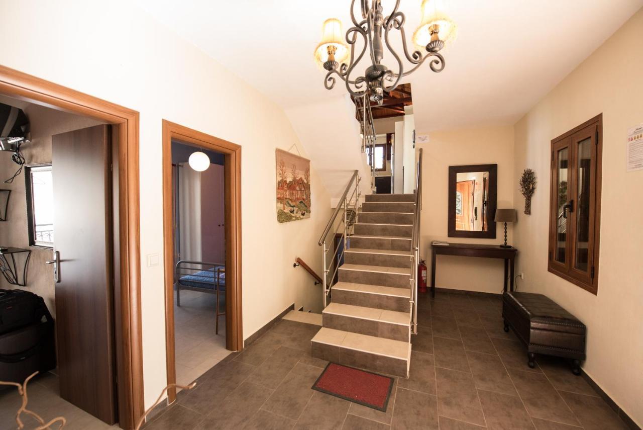 Gallis Villa Pefkias Екстериор снимка
