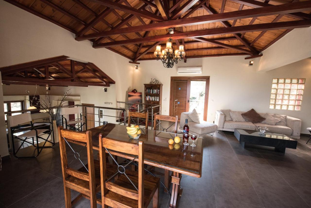 Gallis Villa Pefkias Екстериор снимка