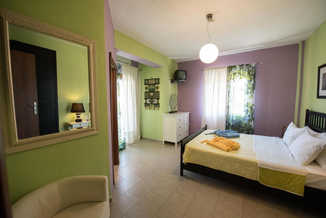 Gallis Villa Pefkias Екстериор снимка