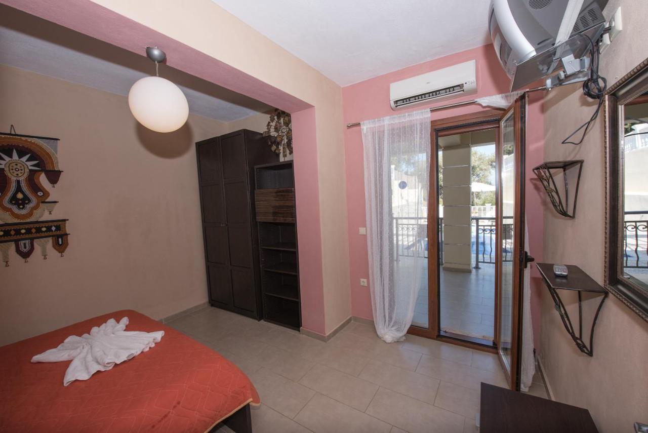Gallis Villa Pefkias Екстериор снимка