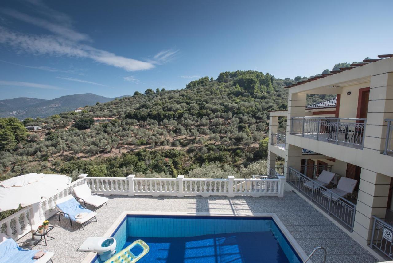 Gallis Villa Pefkias Екстериор снимка