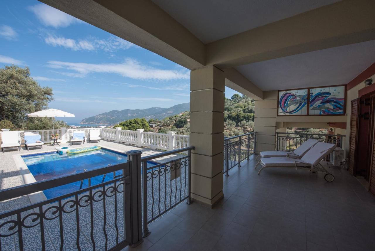 Gallis Villa Pefkias Екстериор снимка