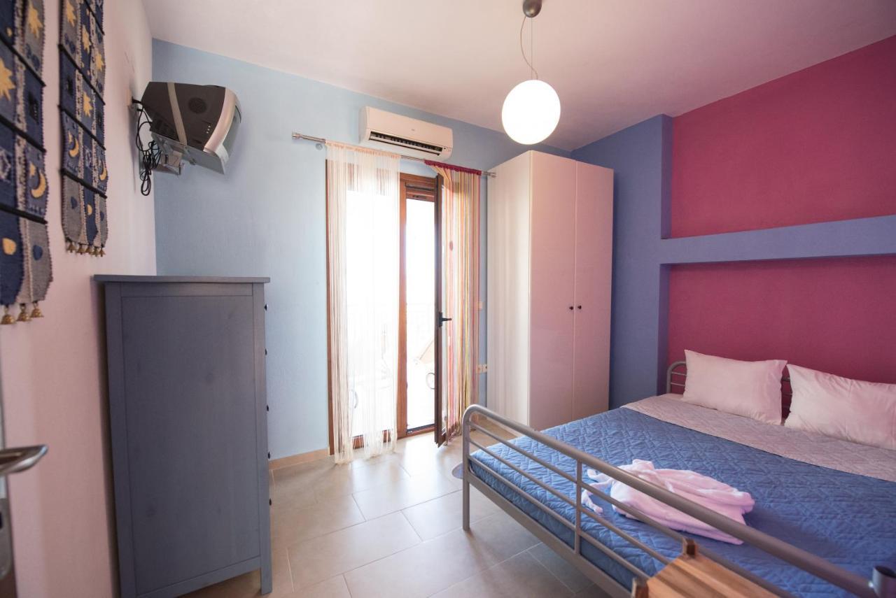 Gallis Villa Pefkias Екстериор снимка